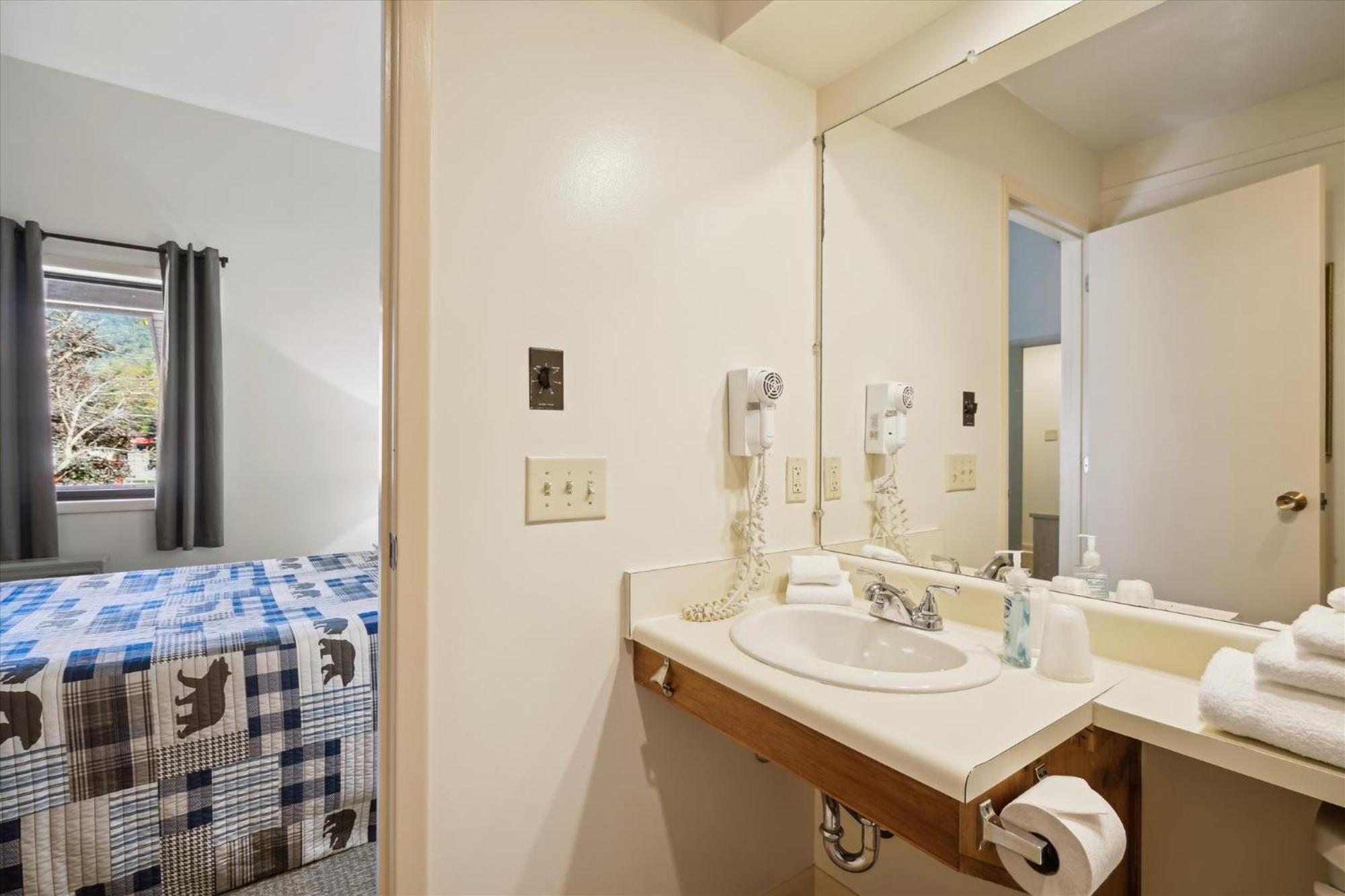 Cedarbrook Queen Suite 202 킬링튼 외부 사진